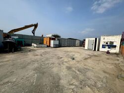 Seletar West Farmway 7 (D28), Warehouse #611015021